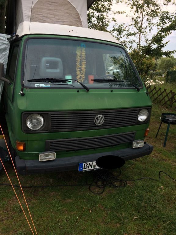 Grün Gebraucht 1989 VW T3 Van | 15.000 € - Bild 1/4