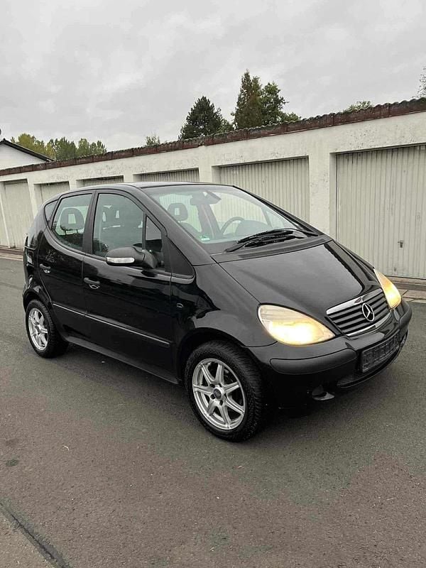 Schwarz Gebraucht 2004 Mercedes A170 Kleinwagen | 500 € (Superpreis) - Bild 1/4