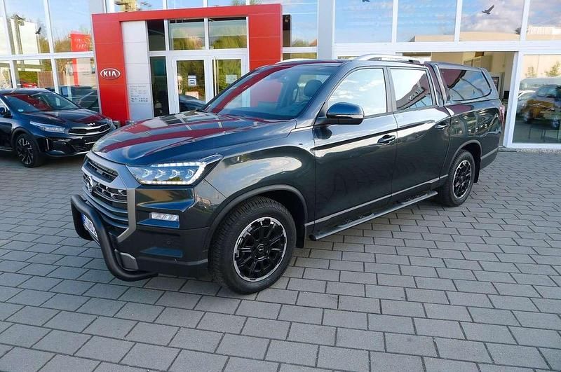 Grau Gebraucht 2025 Ssangyong (KGM) Musso SUV | 46.780 € - Bild 1/4