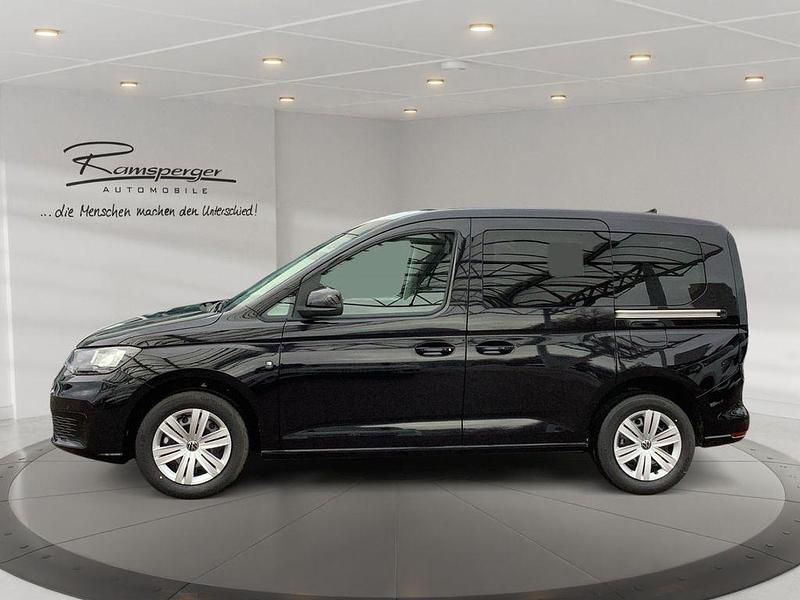 Neu VW Caddy Basis 116 PS (85 kW) 2025 Schwarz (deep black perleffekt) Van / Kleinbus