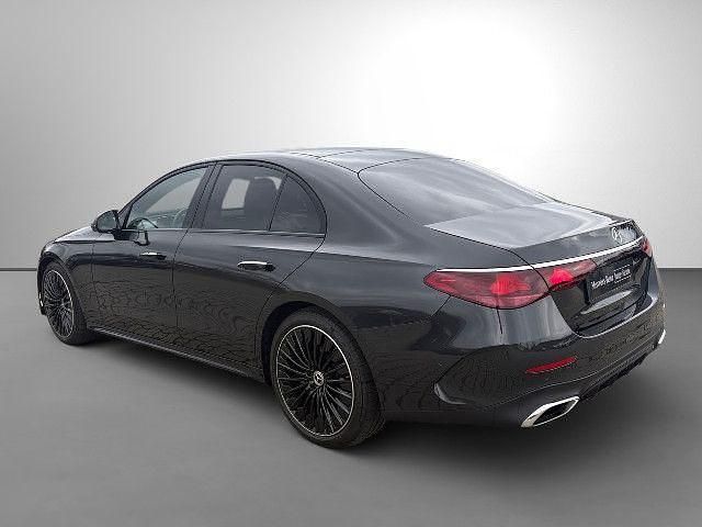 Gebraucht Mercedes E260 204 PS (150 kW) 2024 Limousine