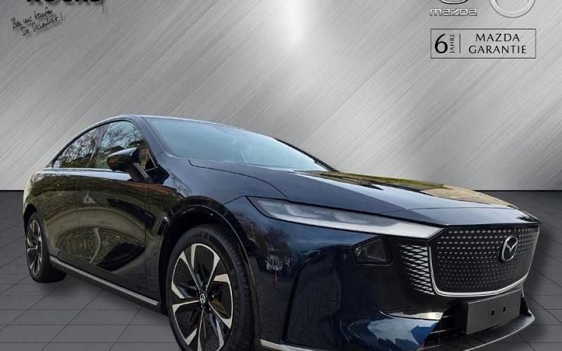 Neu Mazda 6e Takumi-Line 189 kW (258 PS) 2025 Blau Limousine