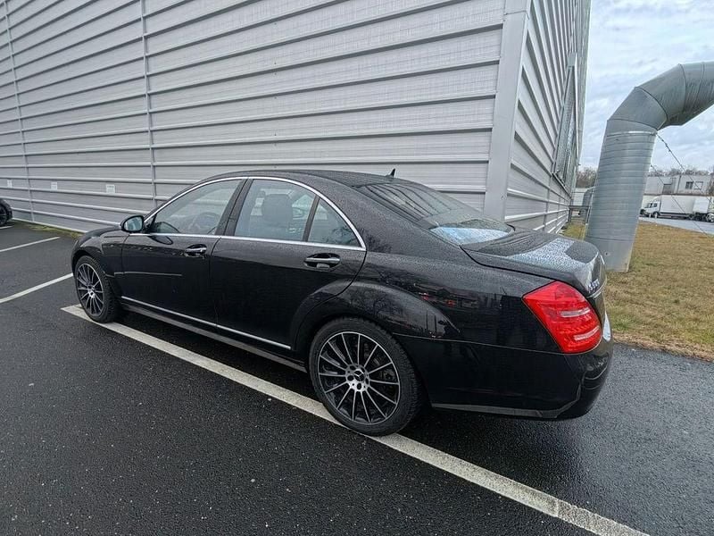 Gebraucht Mercedes S500 388 PS (285 kW) 2006 Schwarz Limousine