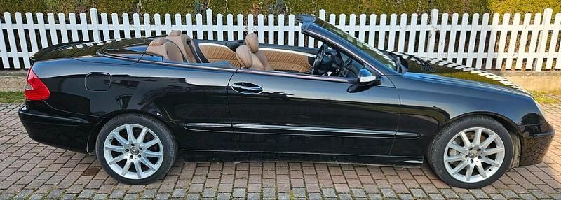 Gebraucht Mercedes CLK350 272 PS (200 kW) 2005 Schwarz Cabrio