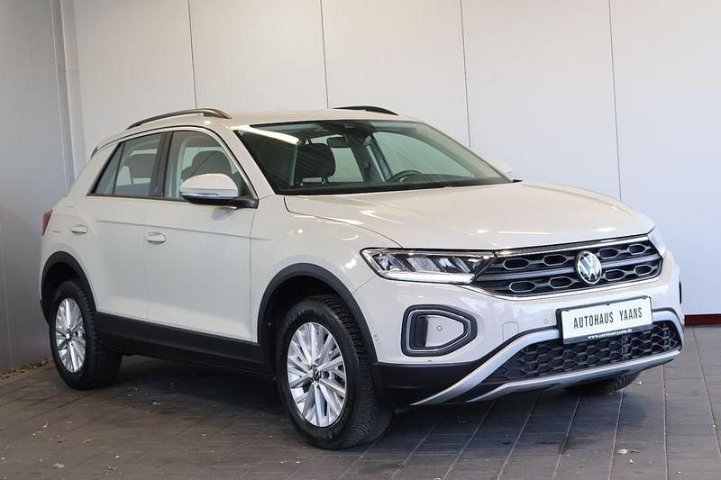 Gebraucht VW T-Roc Life 150 PS (110 kW) 2024 Grau SUV