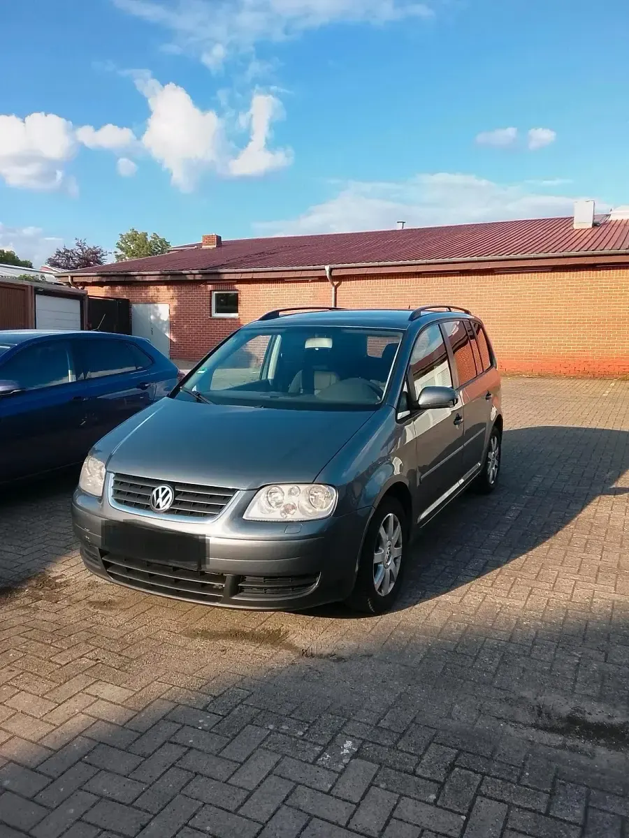 Gebraucht VW Touran 105 PS (77 kW) 2006 Grau Van / Kleinbus