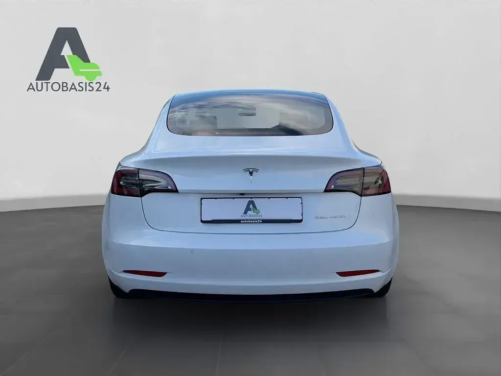 Gebraucht Tesla Model 3 324 kW (441 PS) 2022 Weiß Limousine