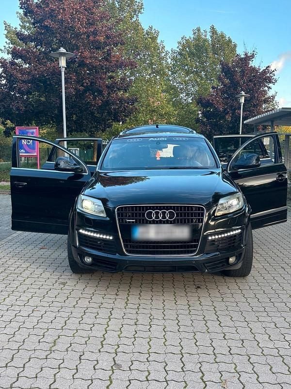 Schwarz Gebraucht 2007 Audi Q7 S-Line SUV | 5.500 € - Bild 1/4
