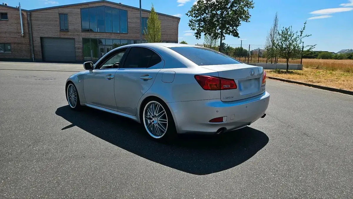 Gebraucht Lexus IS250 Luxury Line 208 PS (152 kW) 2007 Silber Limousine
