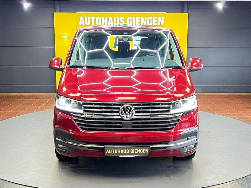 Gebraucht VW Multivan 204 PS (150 kW) 2022 Rot Van