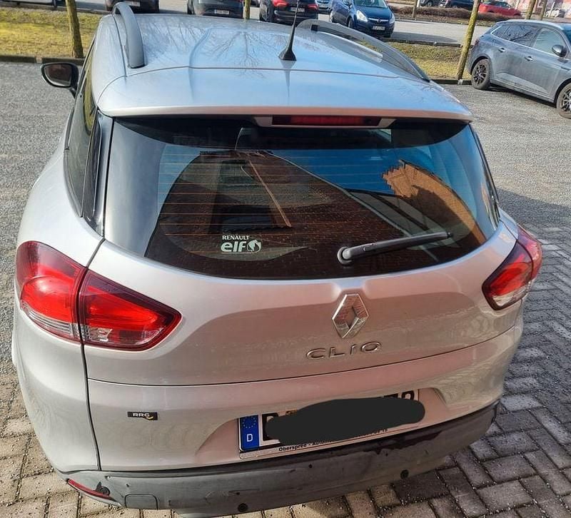 Gebraucht Renault Clio IV Dynamique 73 PS (53 kW) 2015 Silber Limousine