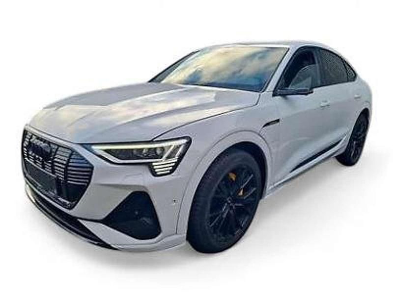 Gletscherweiß metallic Gebraucht 2021 Audi e-tron Sportback S-Line SUV | 32.199 € (Guter Preis) - Bild 1/3