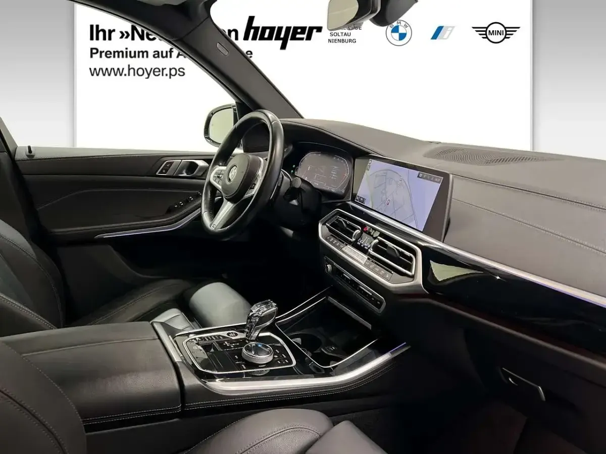 Gebraucht BMW X5 M Sport 286 PS (210 kW) 2022 Saphirschwarz SUV