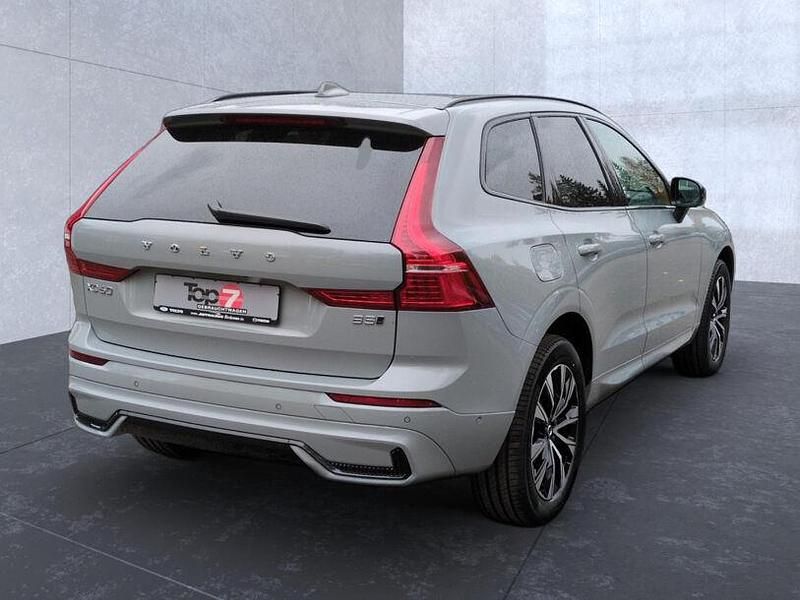 Gebraucht Volvo XC60 Plus 250 PS (183 kW) 2025 Grau SUV