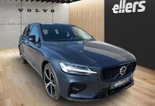 Gebraucht Volvo V60 Plus 197 PS (144 kW) 2025 Blau Kombi