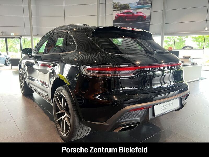 Gebraucht Porsche Macan 265 PS (194 kW) 2024 Schwarz SUV