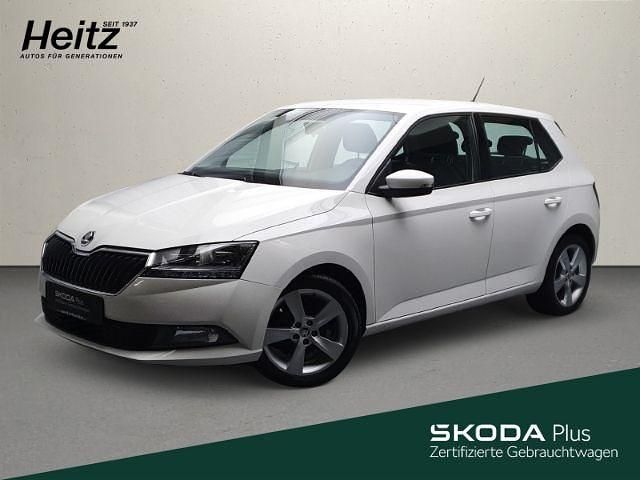 Candyweiss Gebraucht 2021 Skoda Fabia Cool Plus Kleinwagen | 13.750 € (Fairer Preis) - Bild 1/4