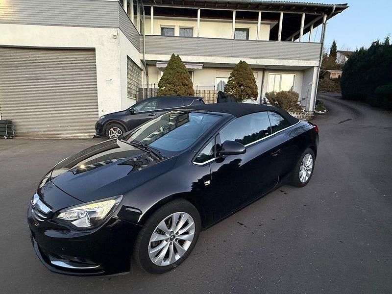 Gebraucht Opel Cascada Active 140 PS (102 kW) 2016 Schwarz Cabrio