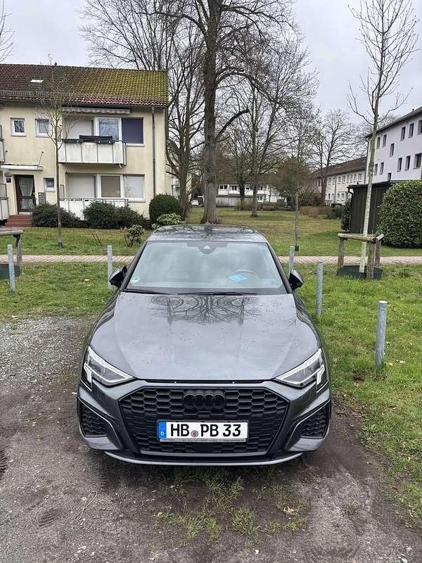Gebraucht Audi A3 S-Line 110 PS (80 kW) 2024 Grau Kleinwagen
