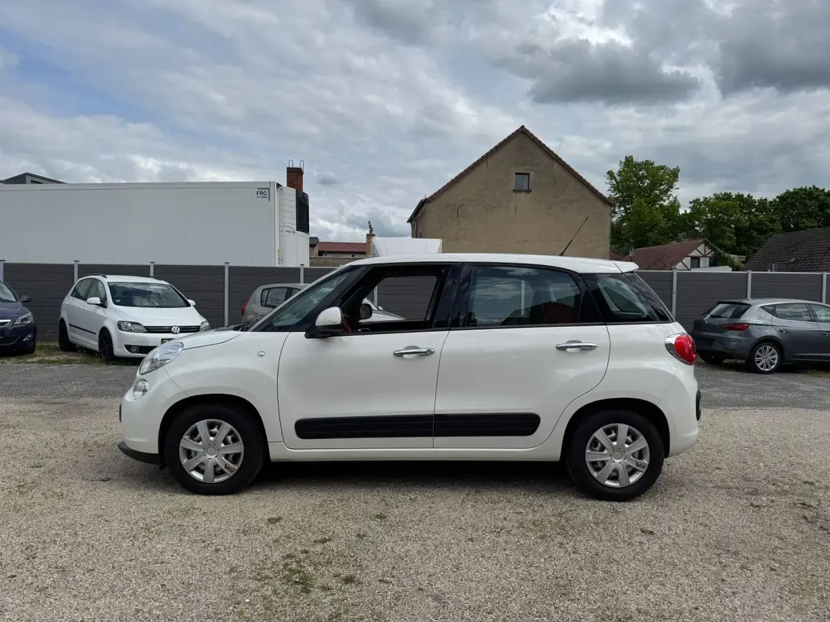 Usata Fiat 500L Easy 95 CV (69 kW) 2013 Bianco Monovolume