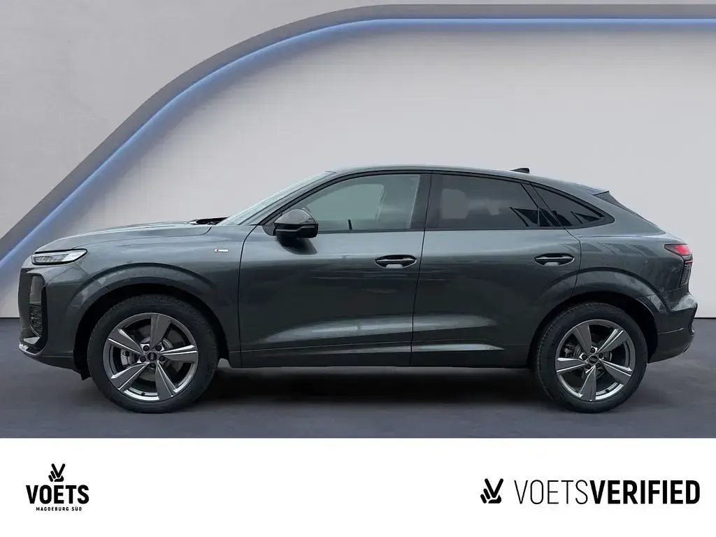 Neu Audi Q3 Sportback S-Line 204 PS (150 kW) 2026 Grau SUV