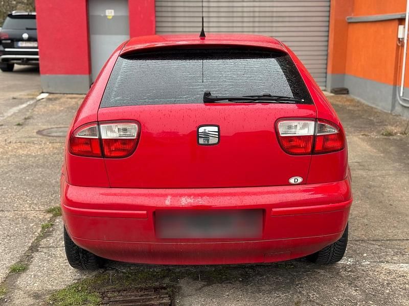 Gebraucht Seat Leon 110 PS (80 kW) 2004 Rot Kleinwagen