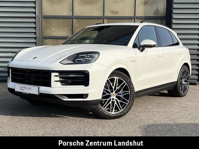 Gebraucht Porsche Cayenne 470 PS (345 kW) 2024 Weiss SUV