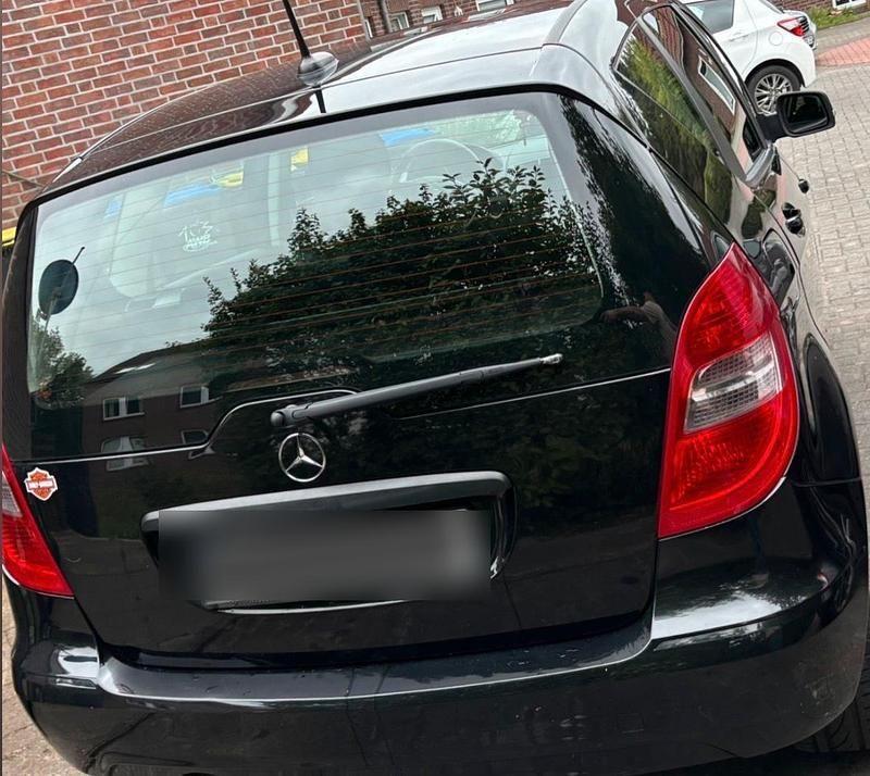 Gebraucht Mercedes A150 95 PS (69 kW) 2008 Schwarz Kleinwagen