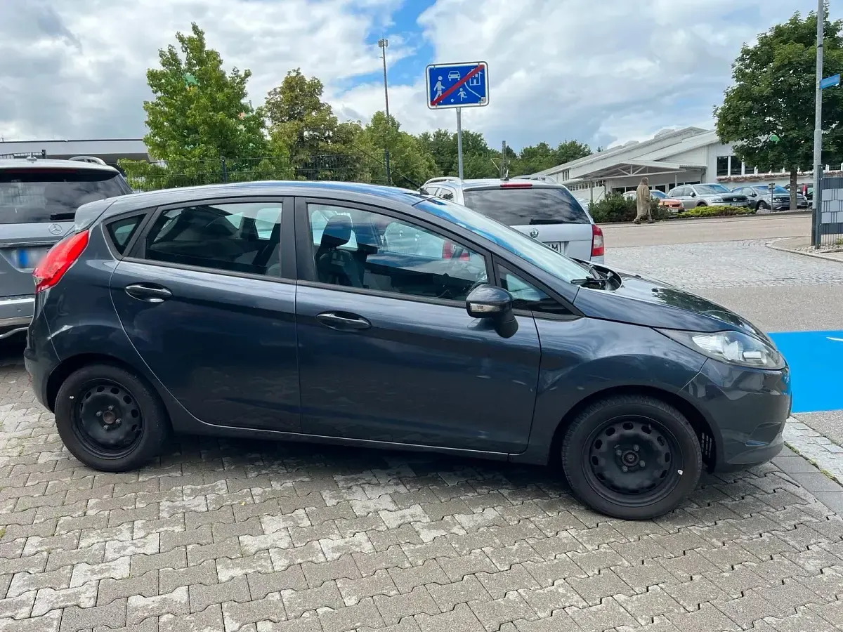 Gebraucht Ford Fiesta 97 PS (71 kW) 2009 Kleinwagen