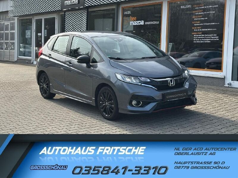 Grau Gebraucht 2018 Honda Jazz Dynamic Kleinwagen | 13.990 € (Guter Preis) - Bild 1/4