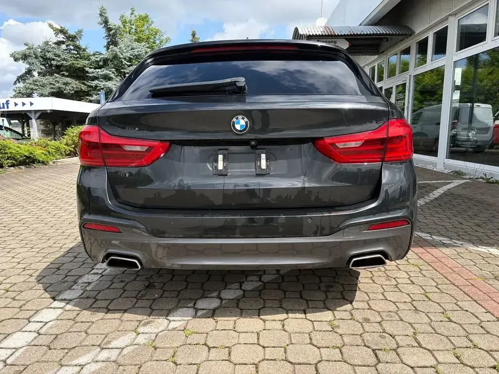 Gebraucht BMW 540 M Sport 320 PS (235 kW) 2018 Schwarz Kombi