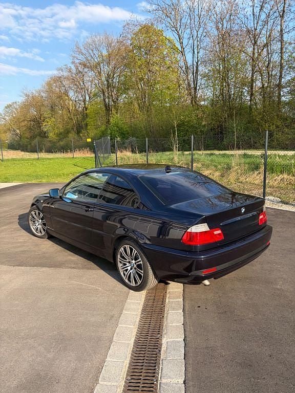 Second-hand BMW 320 150 CP (110 kW) 2004 Albastru Coupe