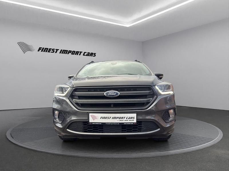 Gebraucht Ford Kuga ST-Line 150 PS (110 kW) 2017 Grau SUV