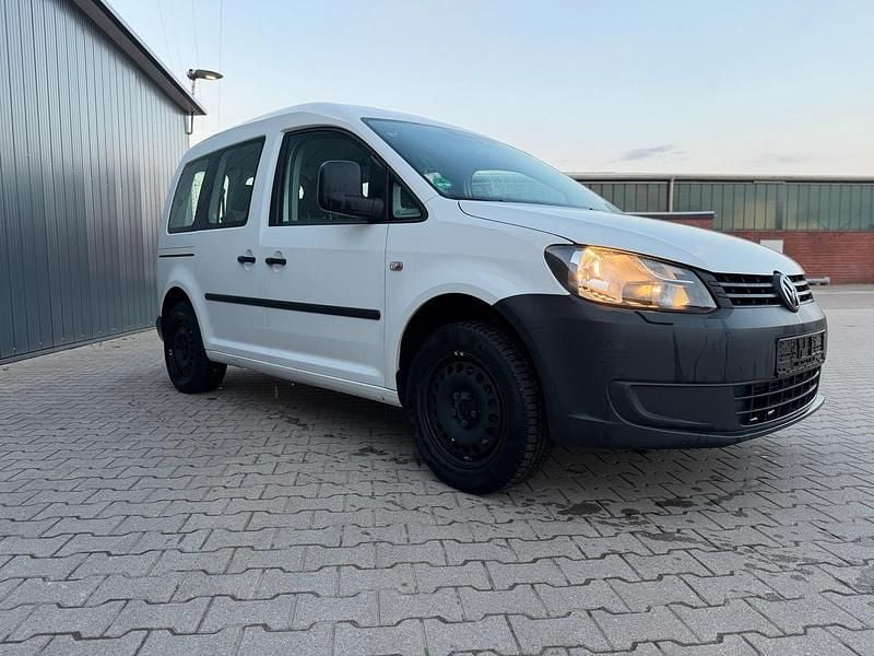Gebraucht VW Caddy 75 PS (55 kW) 2011 Weiß Van / Kleinbus