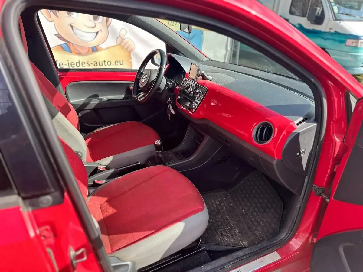 Gebraucht VW up! 75 PS (55 kW) 2015 Rot Kleinwagen
