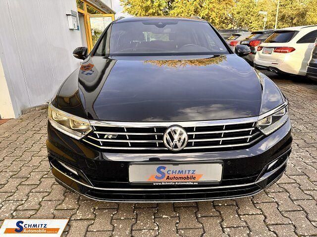 Gebraucht VW Passat R-line 150 PS (110 kW) 2018 Schwarz Kombi