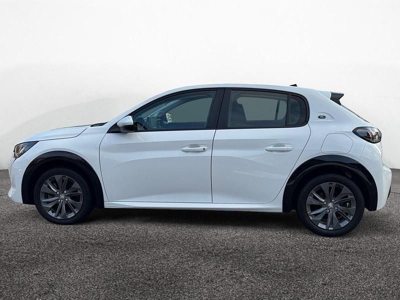 Gebraucht Peugeot 208 Active 100 kW (136 PS) 2021 Weiß Kleinwagen