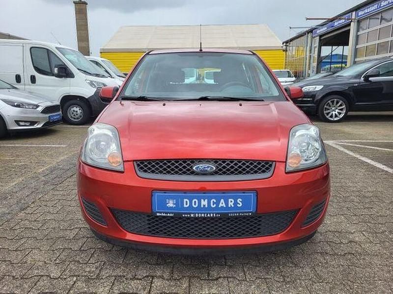 Gebraucht Ford Fiesta Fun X 69 PS (50 kW) 2007 Rot Kleinwagen