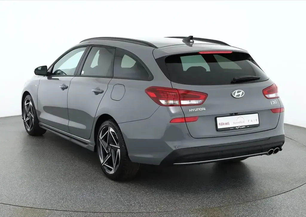 Neu Hyundai i30 N Line 150 PS (110 kW) 2026 Grau Kombi