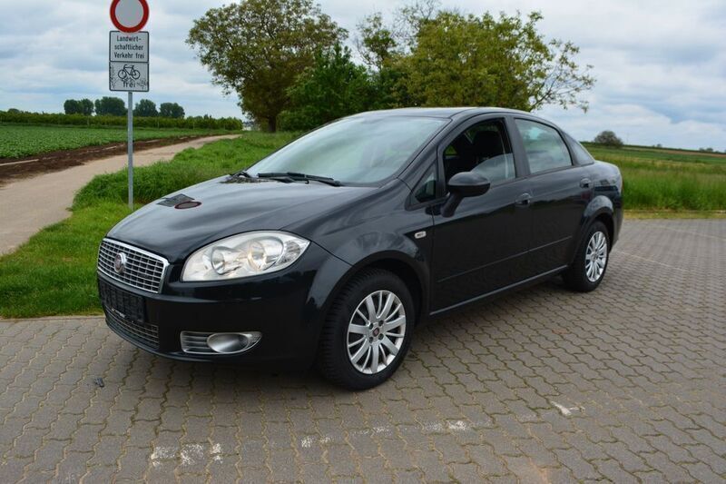 Schwarz Gebraucht 2008 Fiat Linea Dynamic Limousine | 2.299 € - Bild 1/4