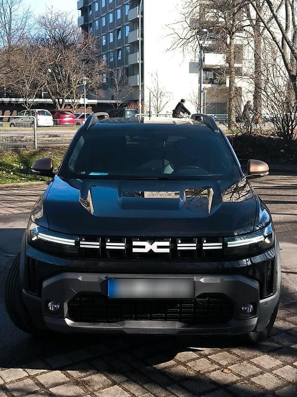 Gebraucht Dacia Duster 130 PS (95 kW) 2025 Schwarz SUV