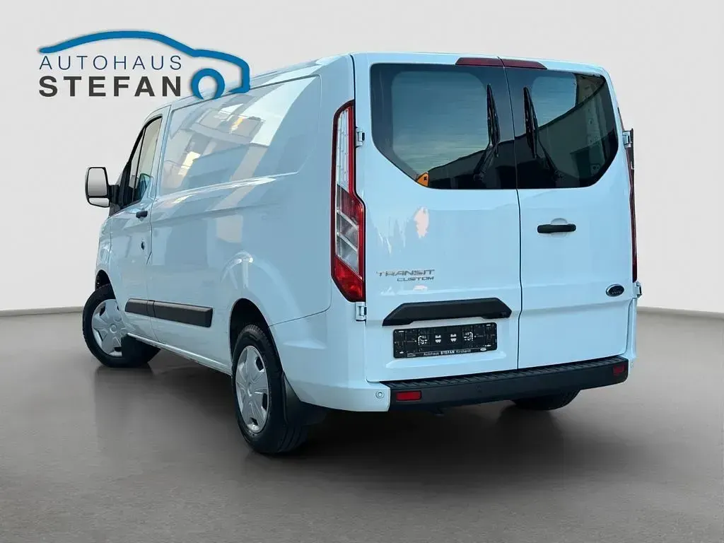 Gebraucht Ford Transit Custom Trend 131 PS (96 kW) 2022 Weiß Van