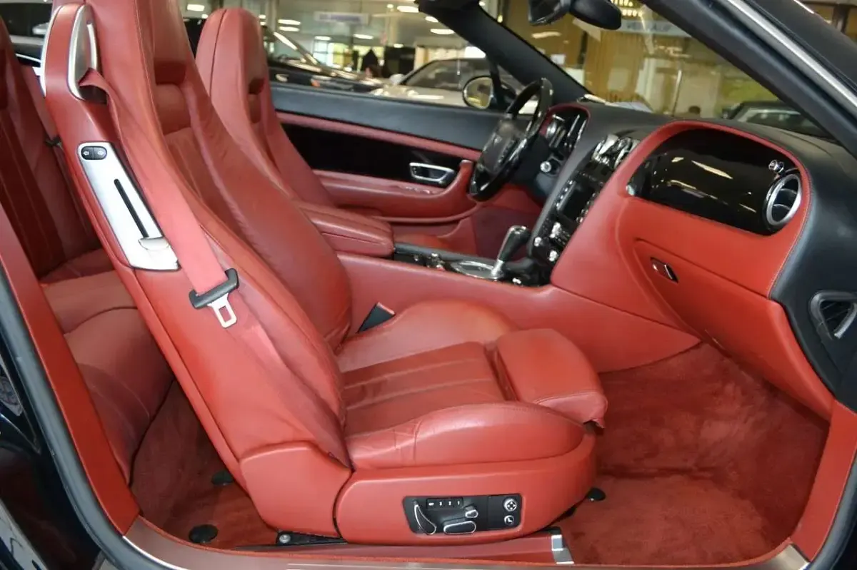 Gebraucht Bentley Continental GT Convertible 559 PS (411 kW) 2007 Schwarz Cabrio