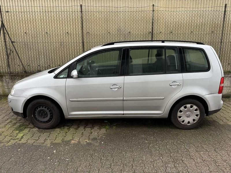 Gebraucht VW Touran 105 PS (77 kW) 2005 Van / Kleinbus