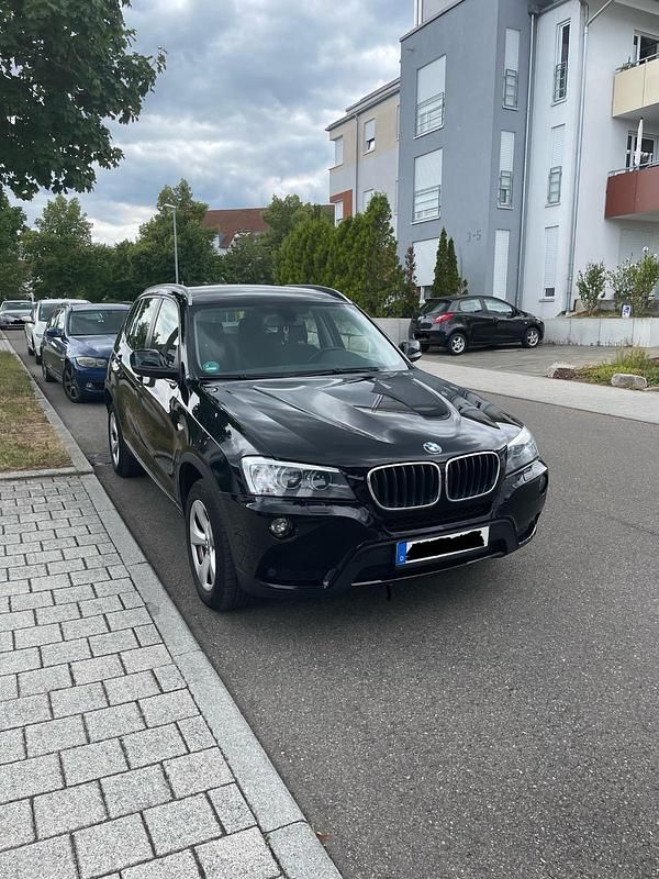 Schwarz Gebraucht 2012 BMW X3 SUV | 10.000 € (Etwas zu teuer) - Bild 1/4