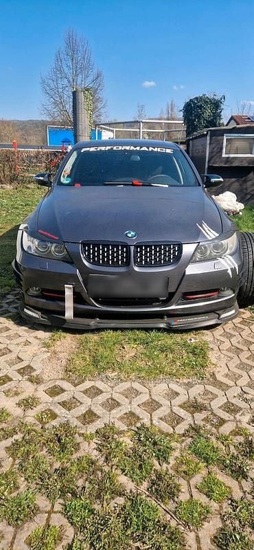 Gebraucht BMW 320 177 PS (130 kW) 2007 Grau Limousine