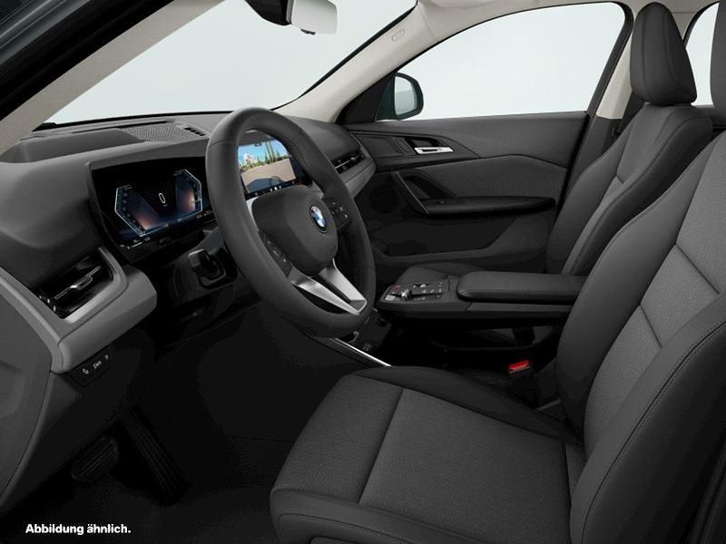 Gebraucht BMW X2 156 PS (114 kW) 2025 Grau SUV