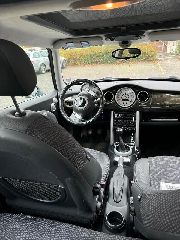 Second-hand Mini Cooper 116 CP (85 kW) 2001 Argintiu Hatchback