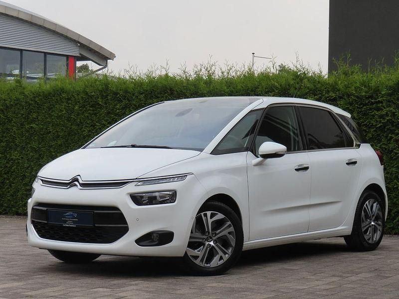 Weiß Gebraucht 2015 Citroën C4 SpaceTourer SELECTION Van / Kleinbus | 10.900 € (Fairer Preis) - Bild 1/4