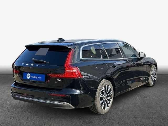 Gebraucht Volvo V60 145 PS (106 kW) 2022 Kombi